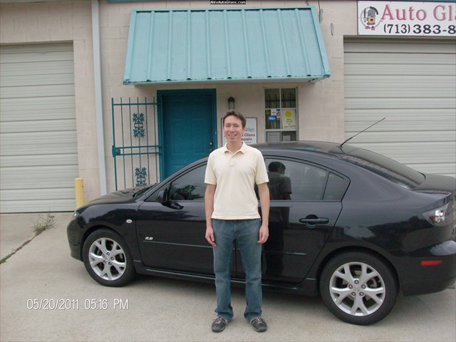 Mazda 3 2007 Windshield Replaced - Andre Ghizoni