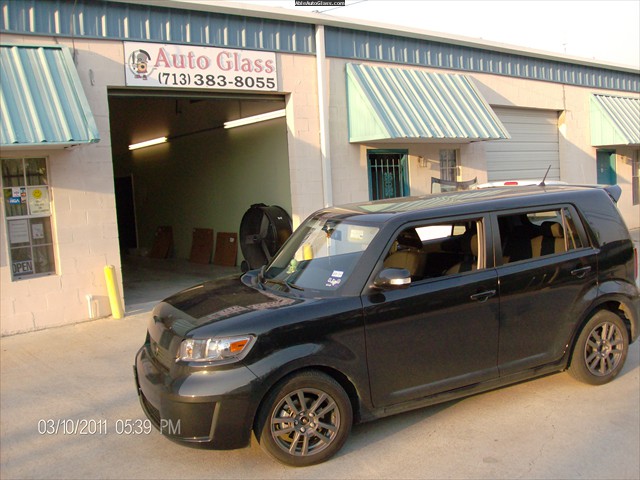 Scion XB 2008 Windshield Repair