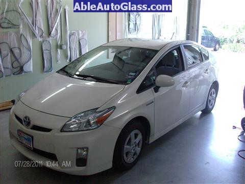 Toyota Prius 2010-2011 Windshield Replaced- just arrived