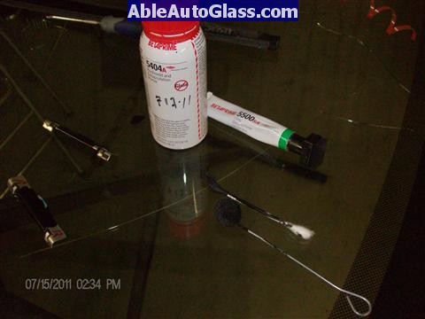 Acura RL 2005-2008 Windshield Replaced - Dow primers