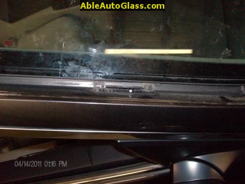 Acura TSX 2009 Windshield Replace - Metal Retainer for A-pillar Molding