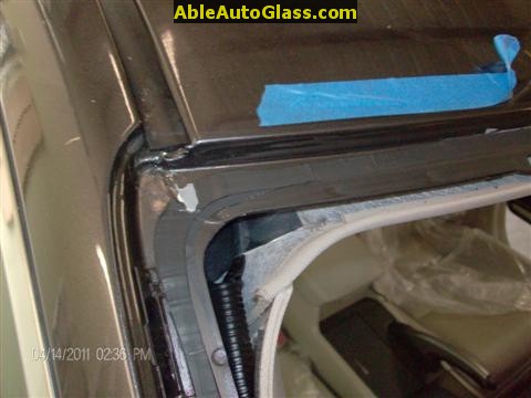 Acura TSX 2009 Windshield Replace - Pinchweld All Cleaned