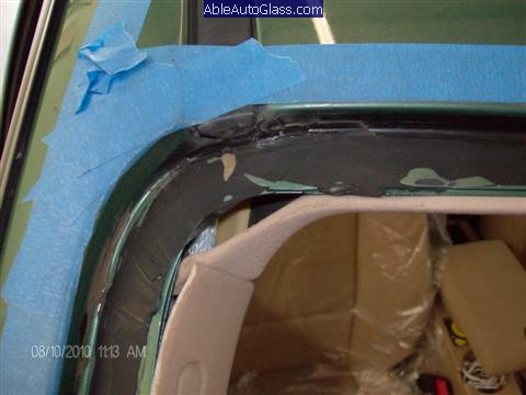 BMW-323i-1999-Windshield-Replace-Trimmed Old Sela Down to 2-5mm Thin