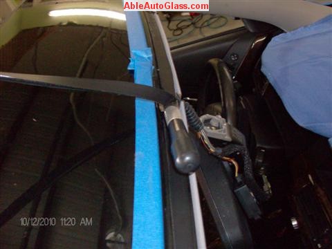 BMW 5451 2005 Windshield Replace Houston, TX-Trim Old Seal with Stubby Knife down to 2-5 mm