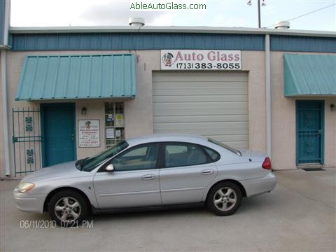 Ford Taurus 2000-2007 Windshield Replacement - Ready for Delivery