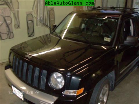Jeep Patriot 2007-2011 Windshield - Replacement - Cracked Windshield