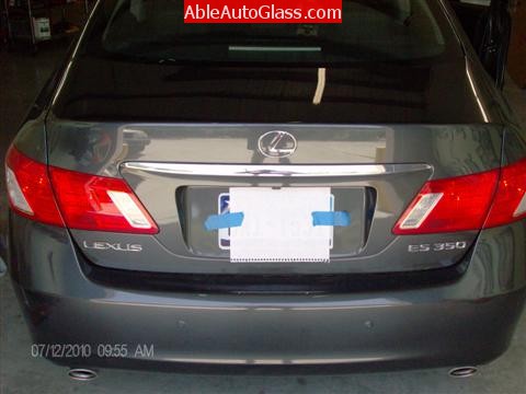 Lexus ES350 2007-2011 Windshield Replacement - View from Behind