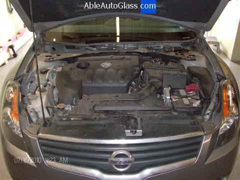 Nissan Altima 2007-2011 Windshield Replacement Removal of Cowl & Wipers
