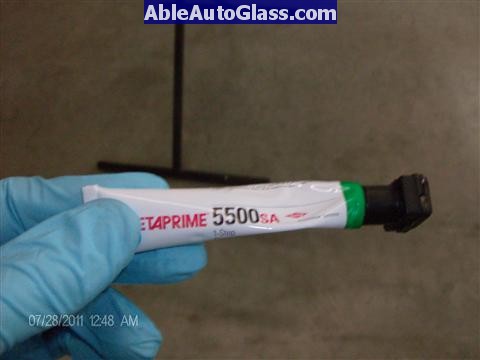 Toyota Prius 2010-2011 Windshield Replaced - glass primer