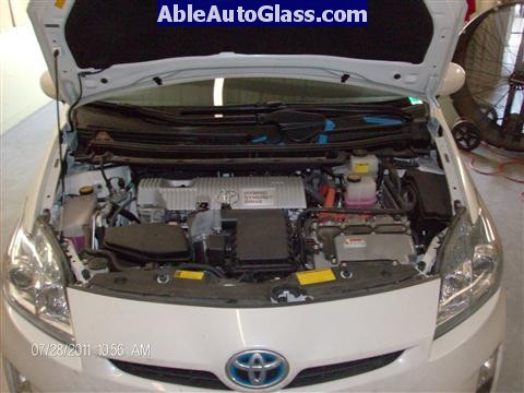 Toyota Prius 2010-2011 Windshield Replaced - view under hood