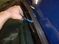 Chevy Colorado 2004-2011 Windshield Replacement - Removing Cowl